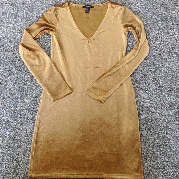 Forever 21 Dresses & Skirts - Forever 21 Gold🏆 shimmer stretch Dress